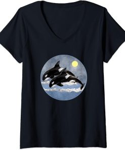 Womens Orca Killer Whale Family Art Retro Style Sea Panda Orcas V-Neck T-Shirt